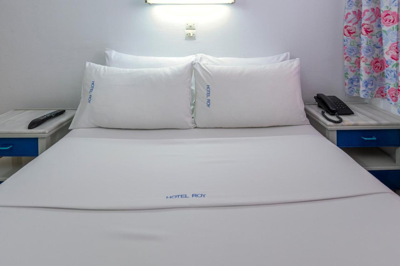 Roy Hotel Atene Esterno foto