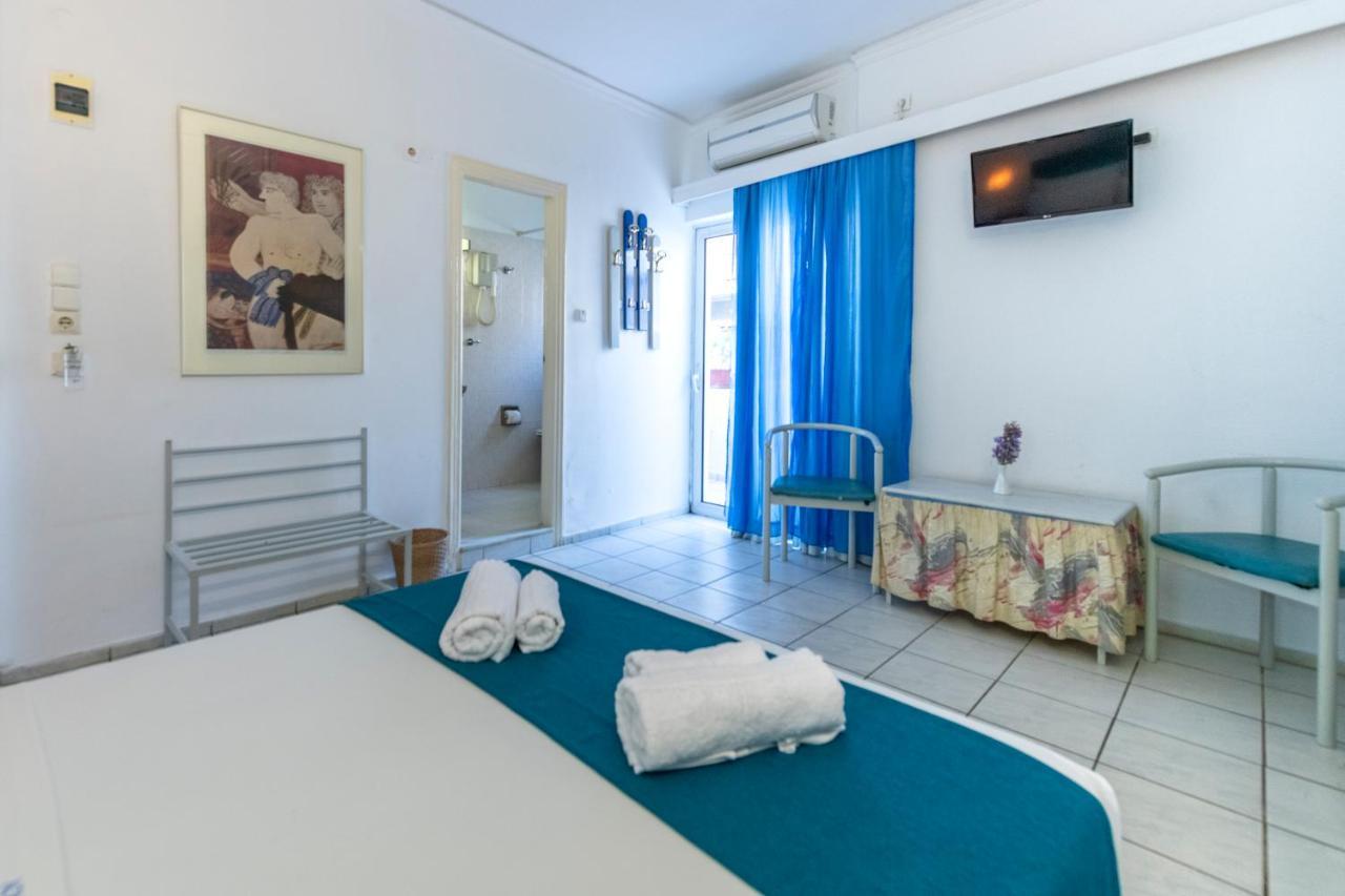 Roy Hotel Atene Esterno foto