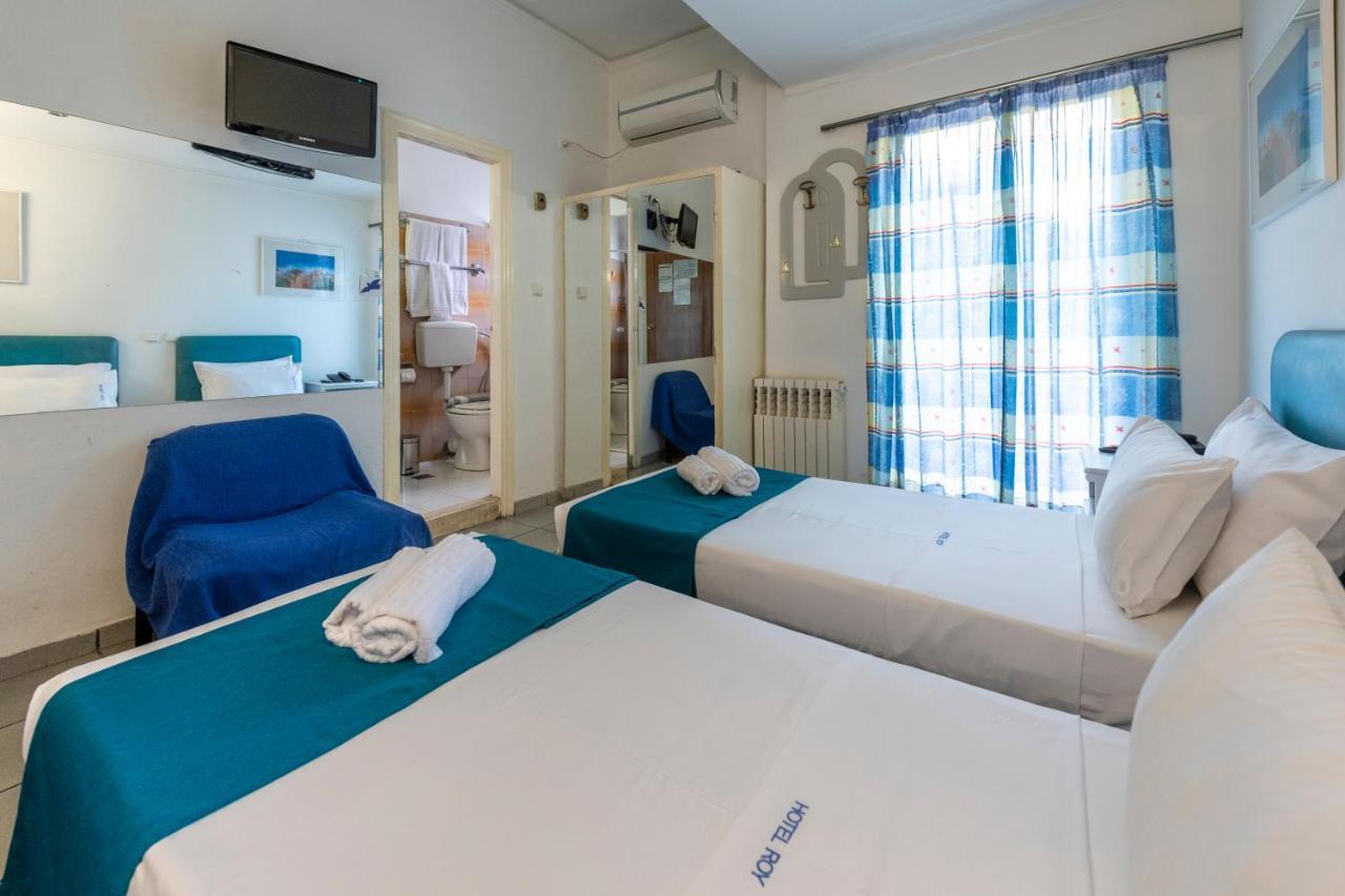 Roy Hotel Atene Esterno foto