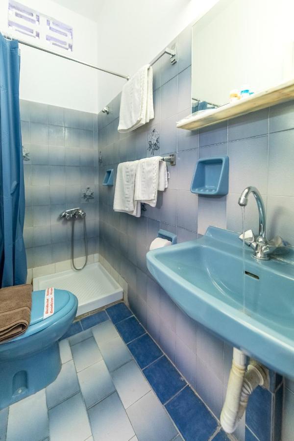 Roy Hotel Atene Esterno foto