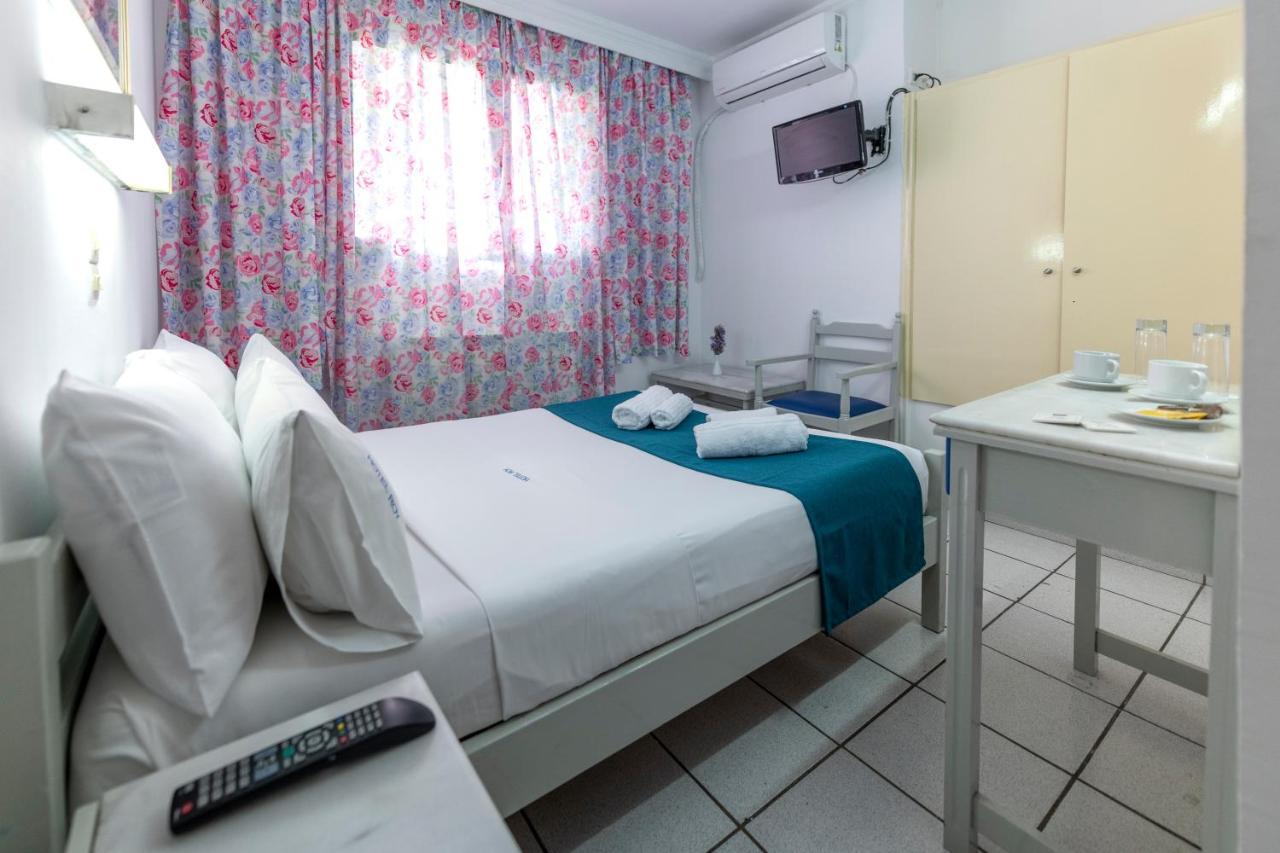 Roy Hotel Atene Esterno foto